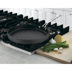 Chef's Classic™ Nonstick Hard Anodized 12" Round Grill Pan